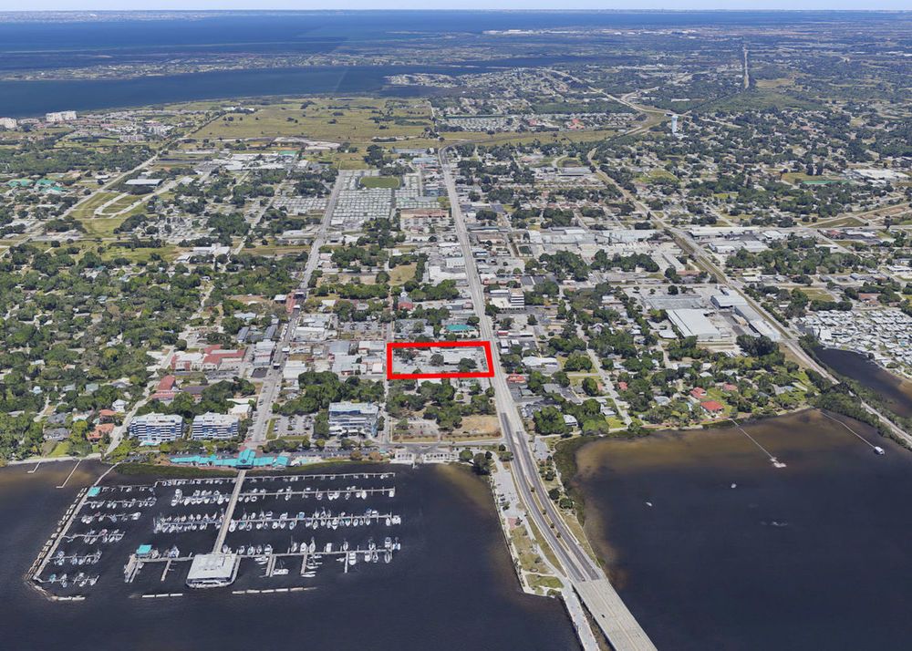 Thornton Site: 405 8th Ave W, Palmetto, FL 34221